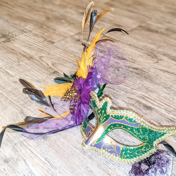 Ladies Mardi Gras Mask 2022 Mardi Gras Ball Formal Attire Exotic Feathered Mask - Picture 5 of 12